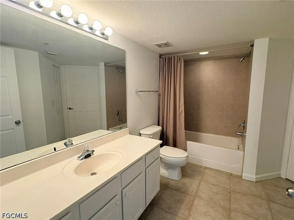 4127 Residence Drive Fort Myers FL 33901