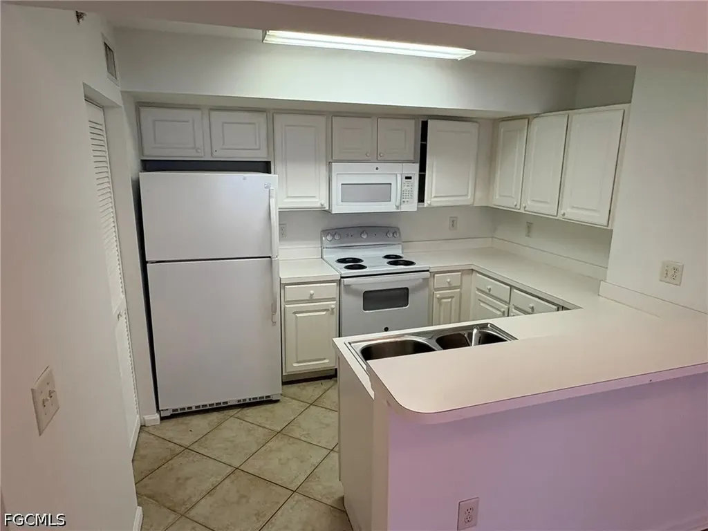 4127 Residence Drive Fort Myers FL 33901