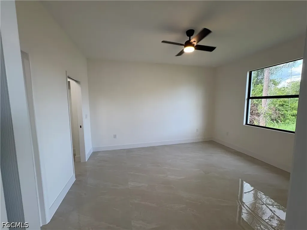 4812-4814 28th Street SW Lehigh Acres FL 33973