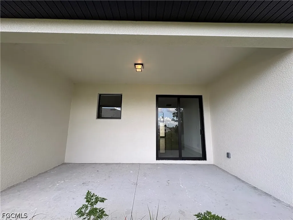 4812-4814 28th Street SW Lehigh Acres FL 33973