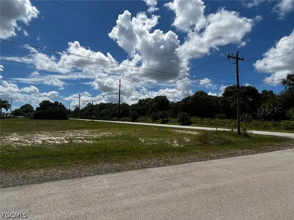 3429 Andalusia Boulevard Cape Coral FL 33909