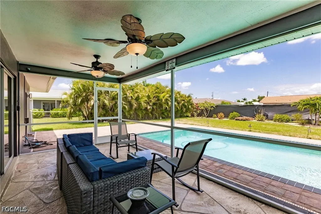 1305 SE 32nd Street Cape Coral FL 33904