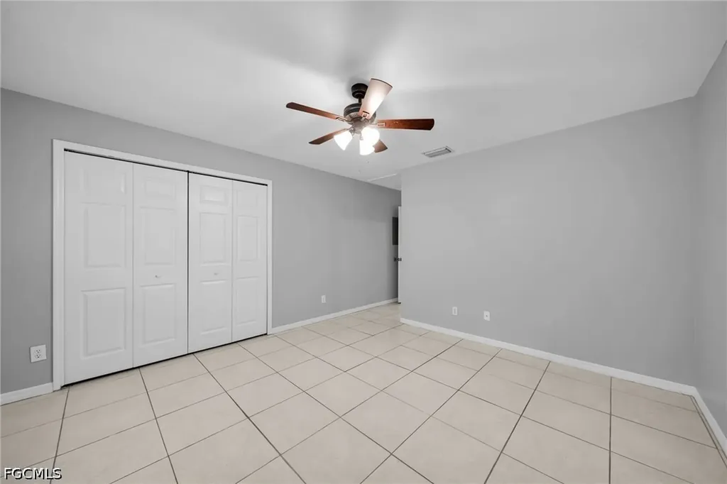 1407 SE 24th Avenue Cape Coral FL 33990