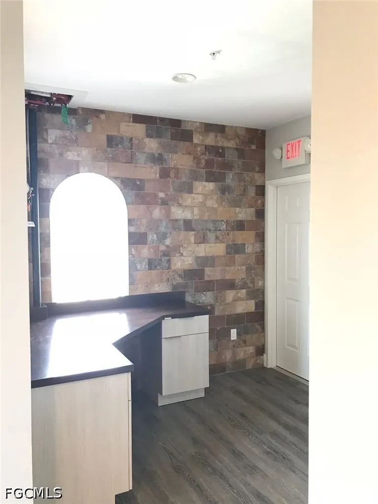 4645 SE 11th Place Cape Coral FL 33904