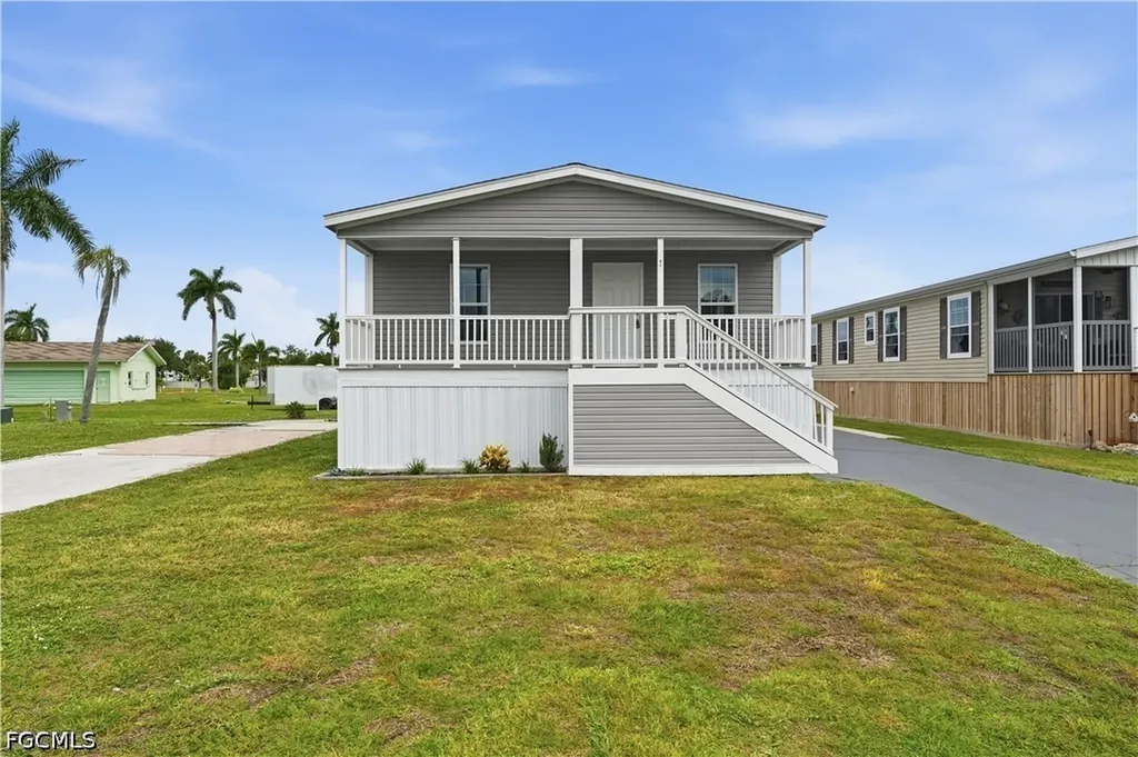 7 Birch Boulevard Fort Myers FL 33908