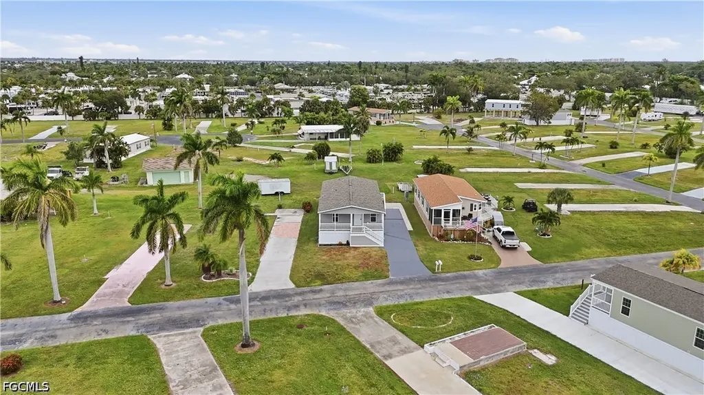 7 Birch Boulevard Fort Myers FL 33908