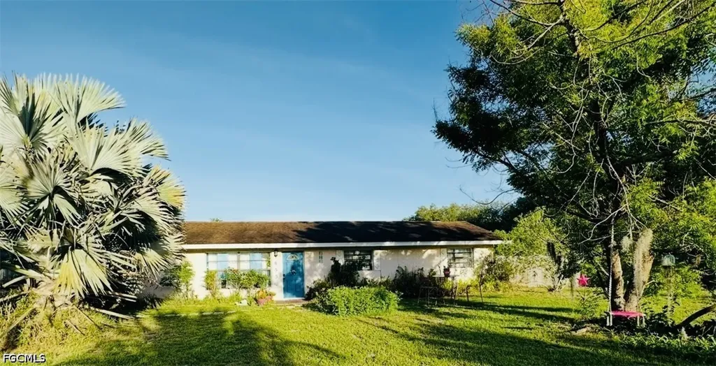 455 Trader Road Fort Denaud FL 33935