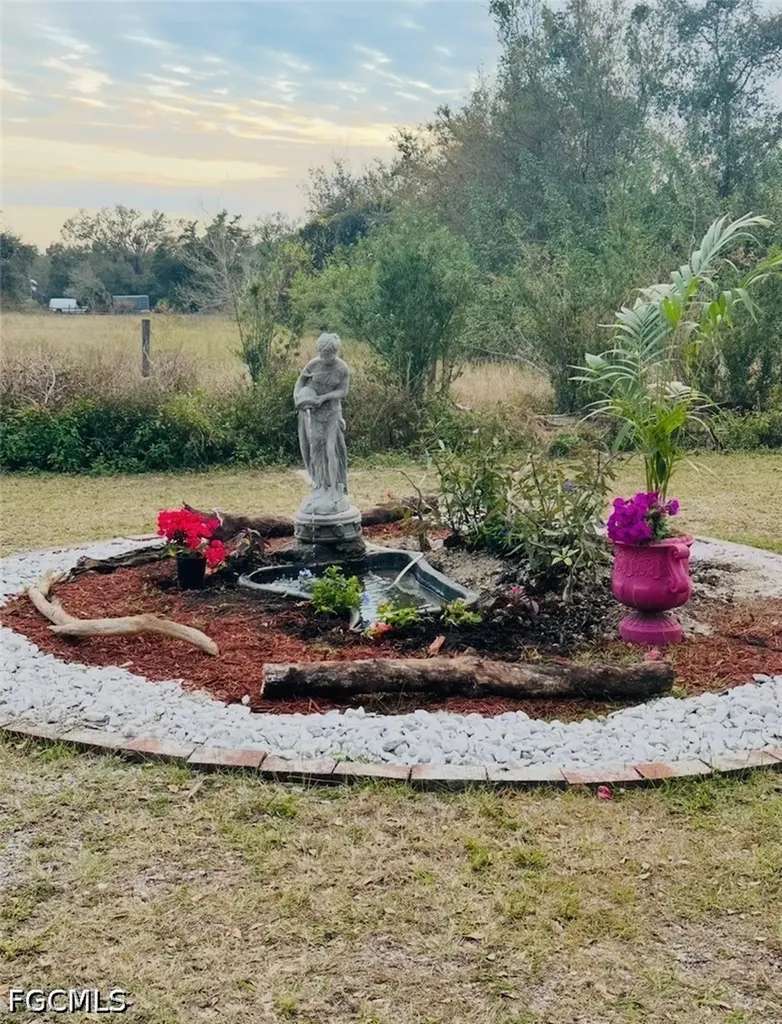 455 Trader Road Fort Denaud FL 33935