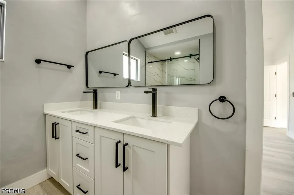 412 NE 17th Place Cape Coral FL 33909