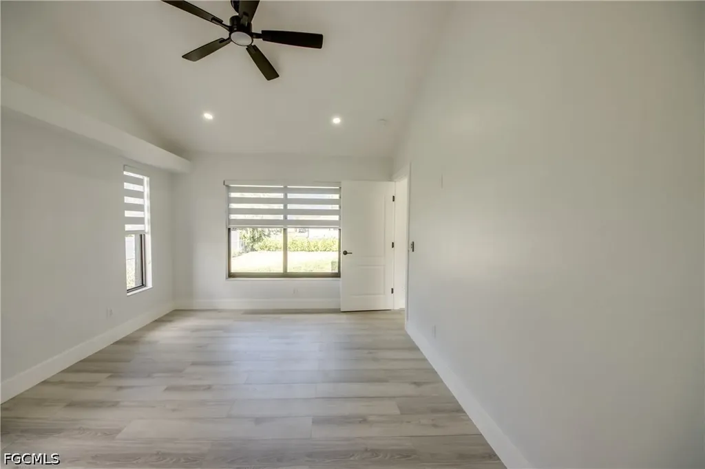 412 NE 17th Place Cape Coral FL 33909