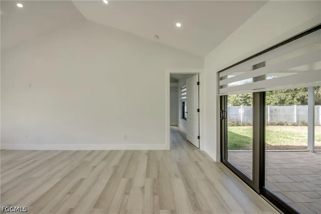 412 NE 17th Place Cape Coral FL 33909