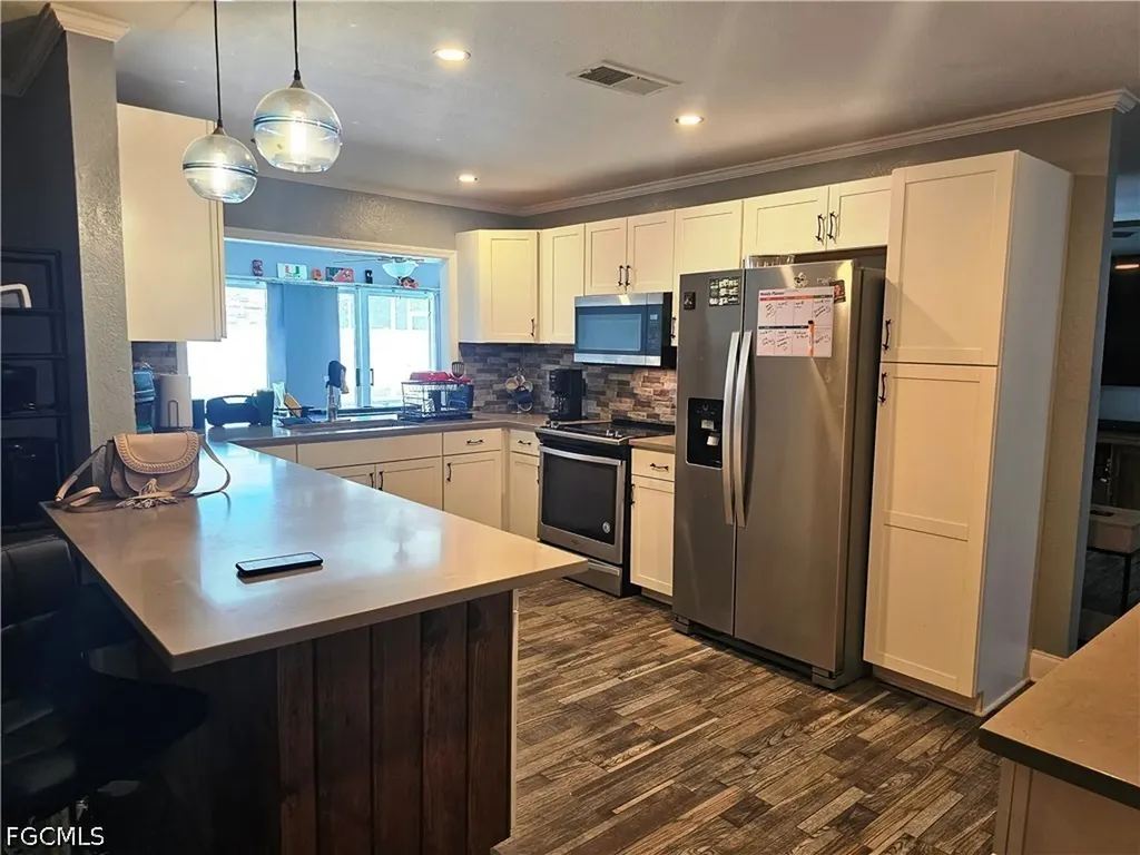 1131 SE 34th Street Cape Coral FL 33904