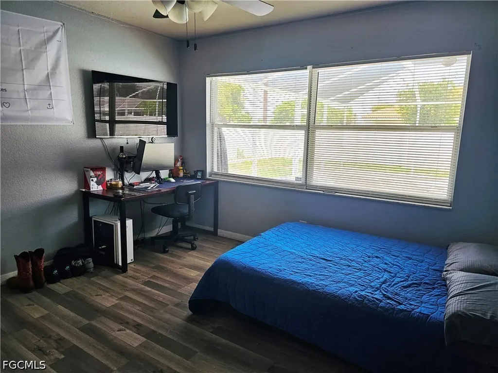 1131 SE 34th Street Cape Coral FL 33904