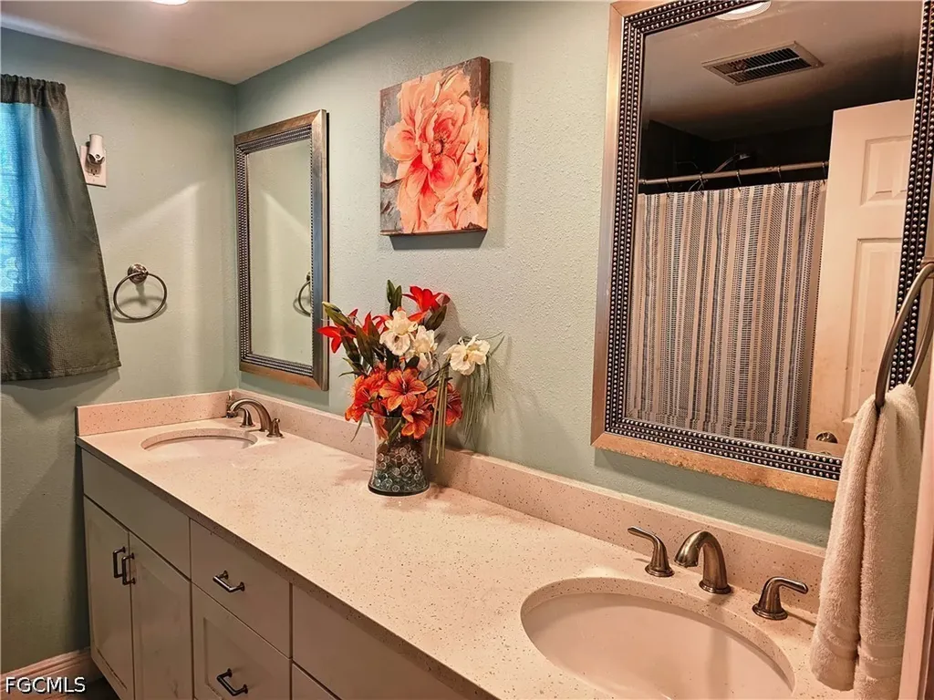 1131 SE 34th Street Cape Coral FL 33904