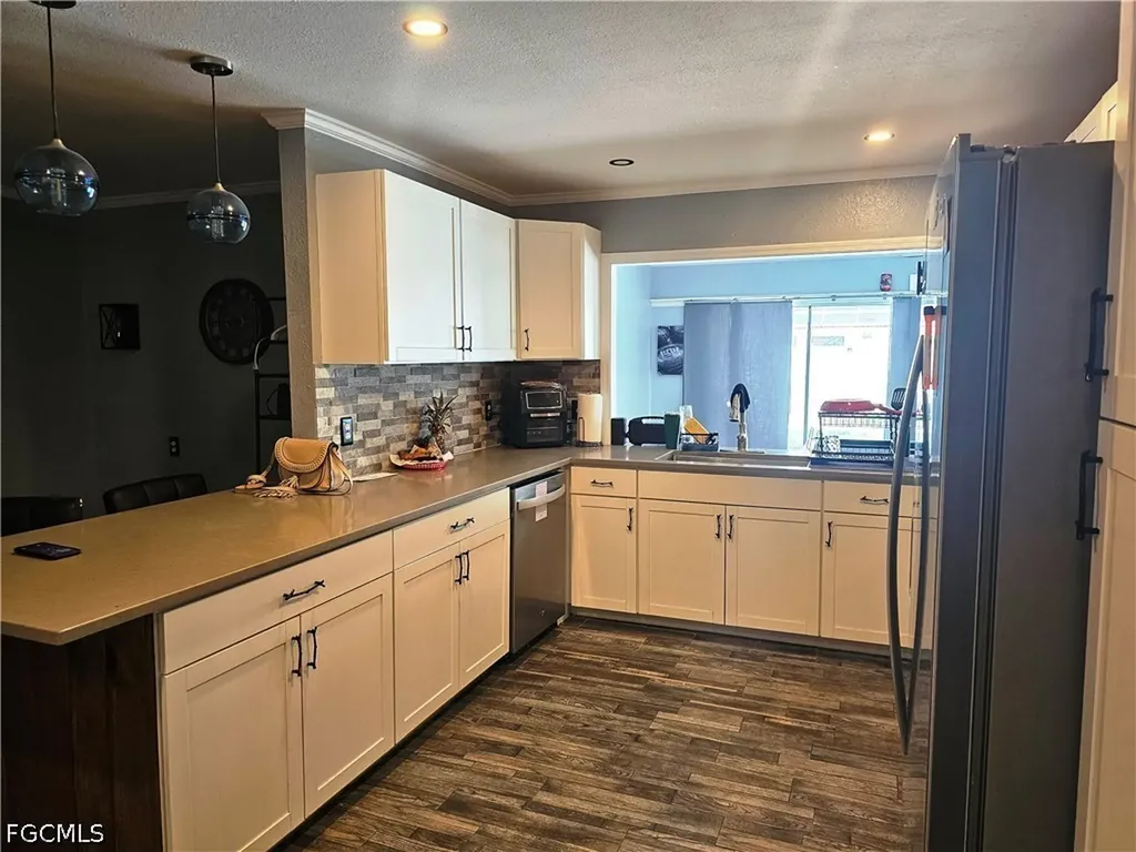 1131 SE 34th Street Cape Coral FL 33904
