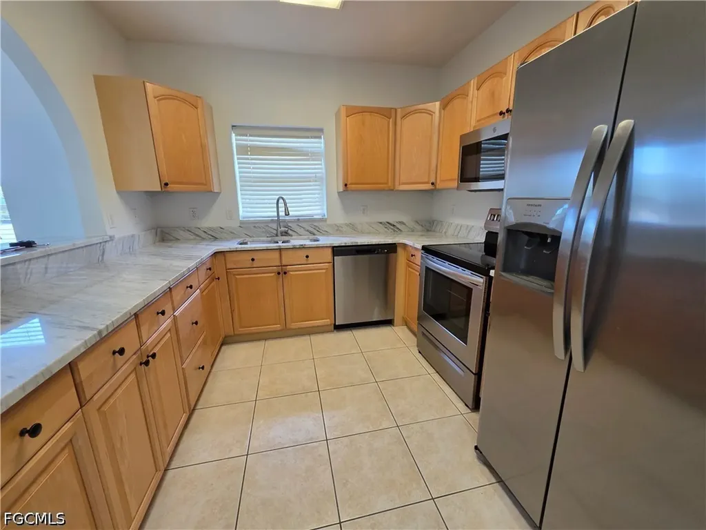 2261 Somerset Ridge Drive Lehigh Acres FL 33973