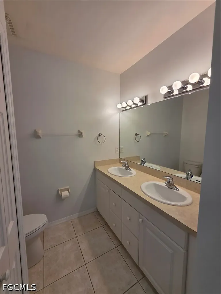 2261 Somerset Ridge Drive Lehigh Acres FL 33973