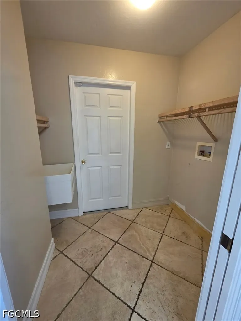 820 Rue Labeau Circle Fort Myers FL 33913