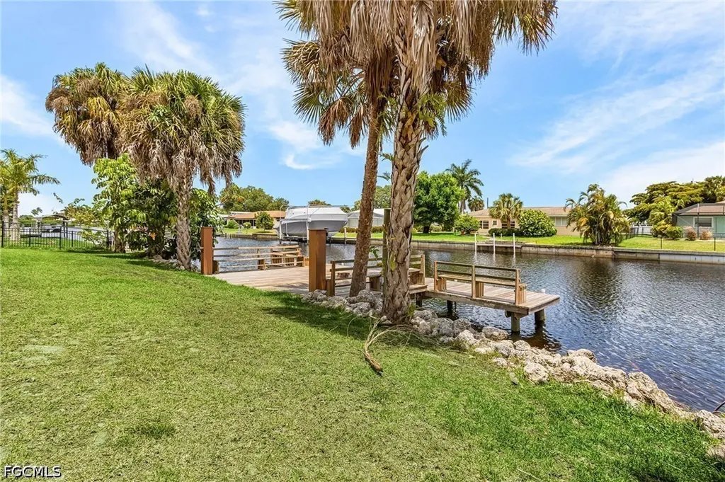 13520 Island Road Fort Myers FL 33905