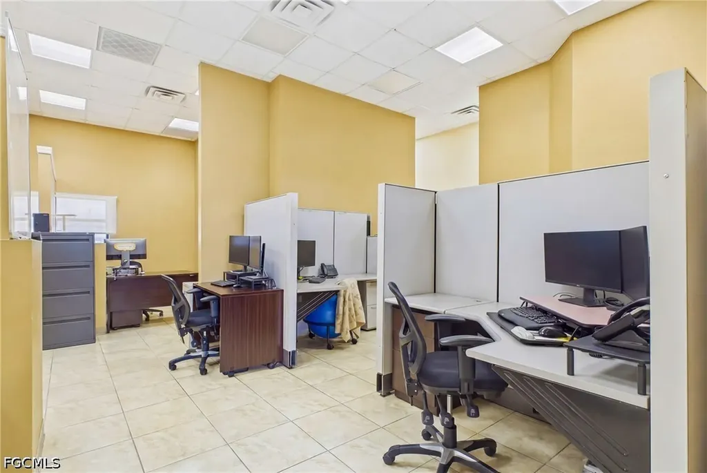 1010 NE 9th Street Cape Coral FL 33909