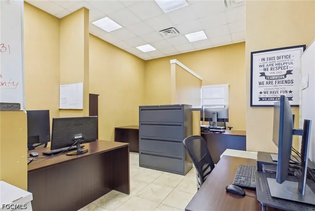 1010 NE 9th Street Cape Coral FL 33909