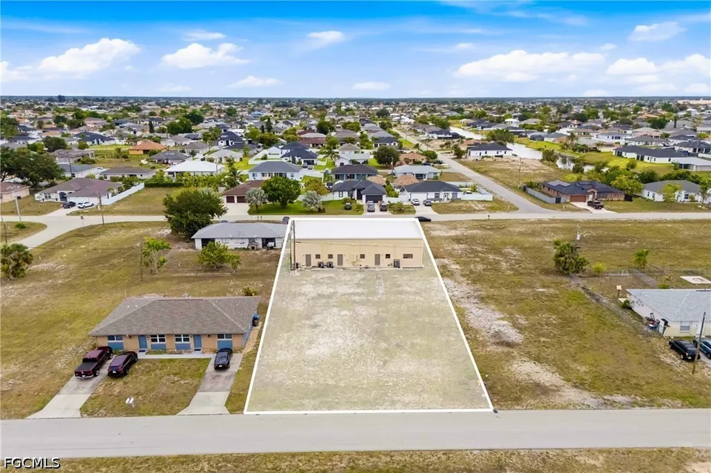 1010 NE 9th Street Cape Coral FL 33909