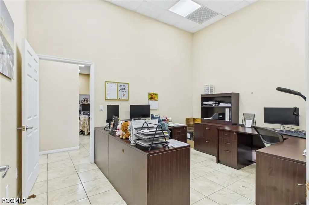 1010 NE 9th Street Cape Coral FL 33909