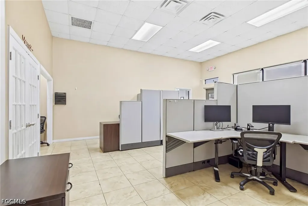 1010 NE 9th Street Cape Coral FL 33909