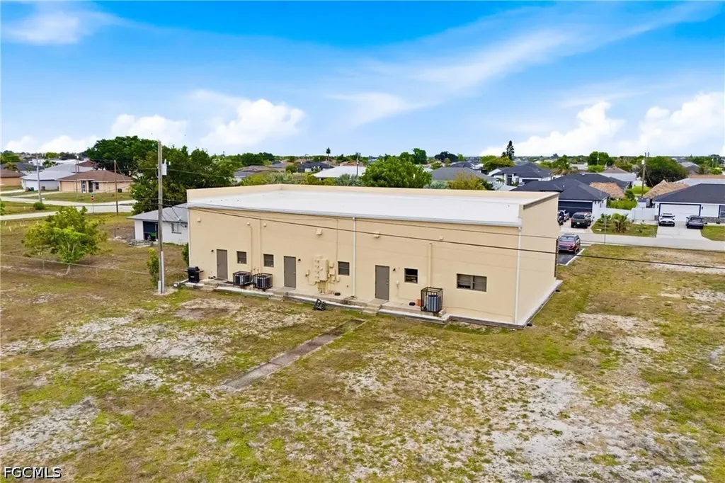 1010 NE 9th Street Cape Coral FL 33909