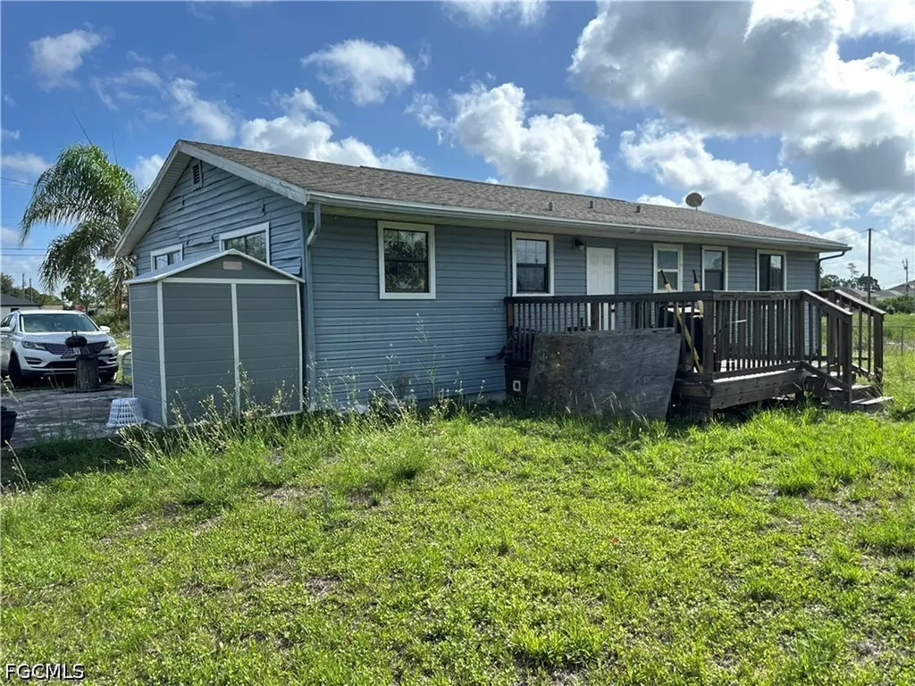 3605 40th Street SW Lehigh Acres FL 33976