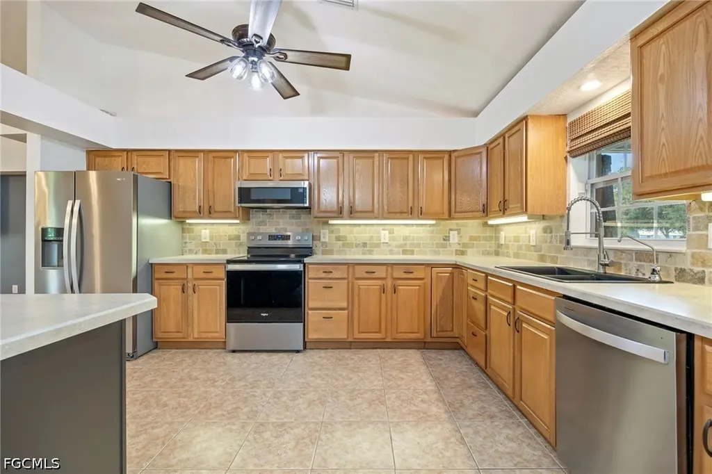 7764 14th Place Labelle FL 33935