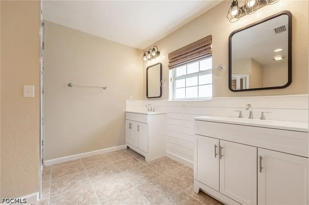 7764 14th Place Labelle FL 33935
