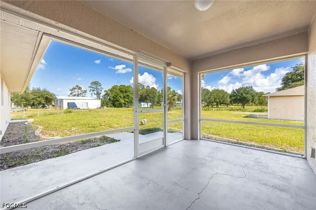 7764 14th Place Labelle FL 33935