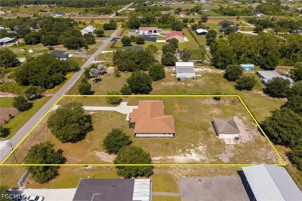 7764 14th Place Labelle FL 33935