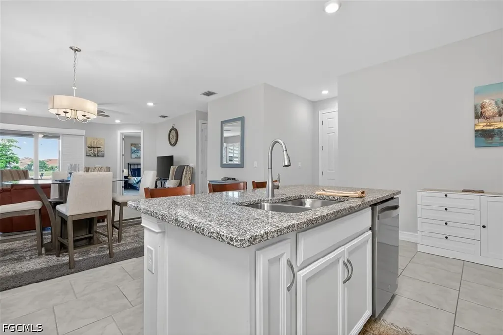 3944 Crosswater Drive North Fort Myers FL 33917