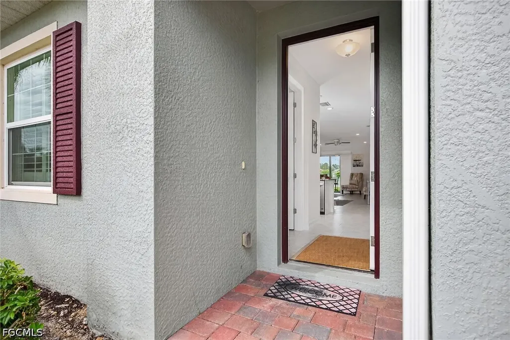 3944 Crosswater Drive North Fort Myers FL 33917