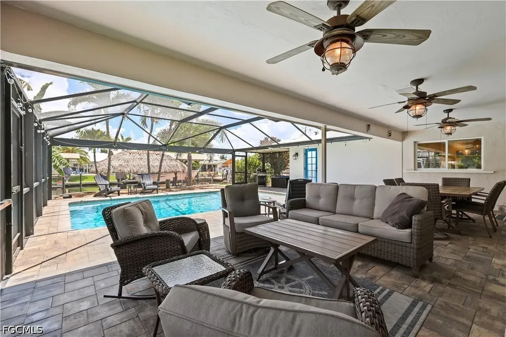 5215 Pelican Boulevard Cape Coral FL 33914