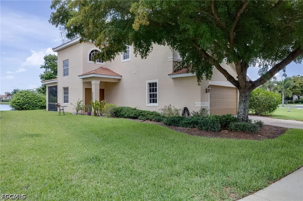 8830 Spring Mountain Way Fort Myers FL 33908
