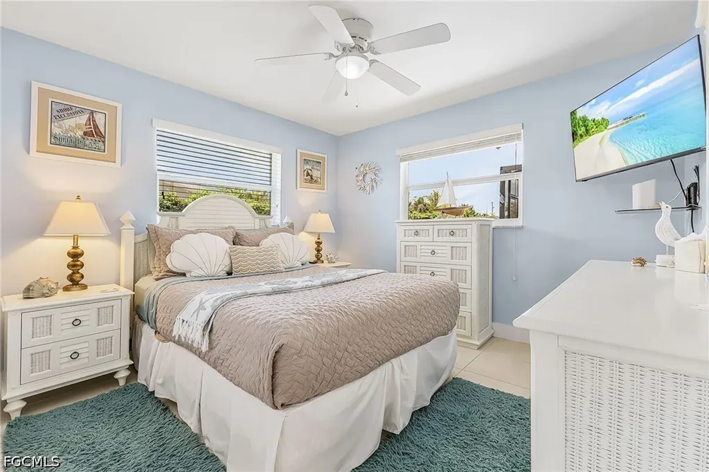 3022 SE 17th Place Cape Coral FL 33904