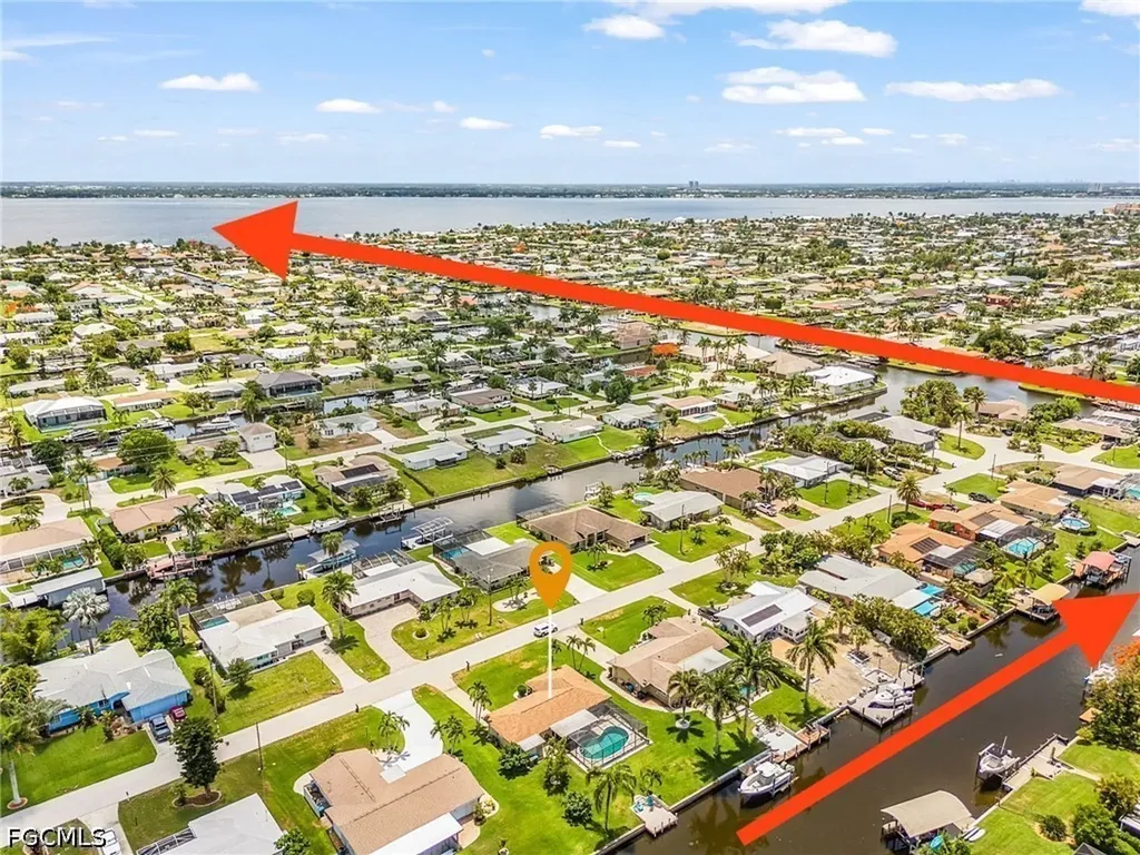 3022 SE 17th Place Cape Coral FL 33904