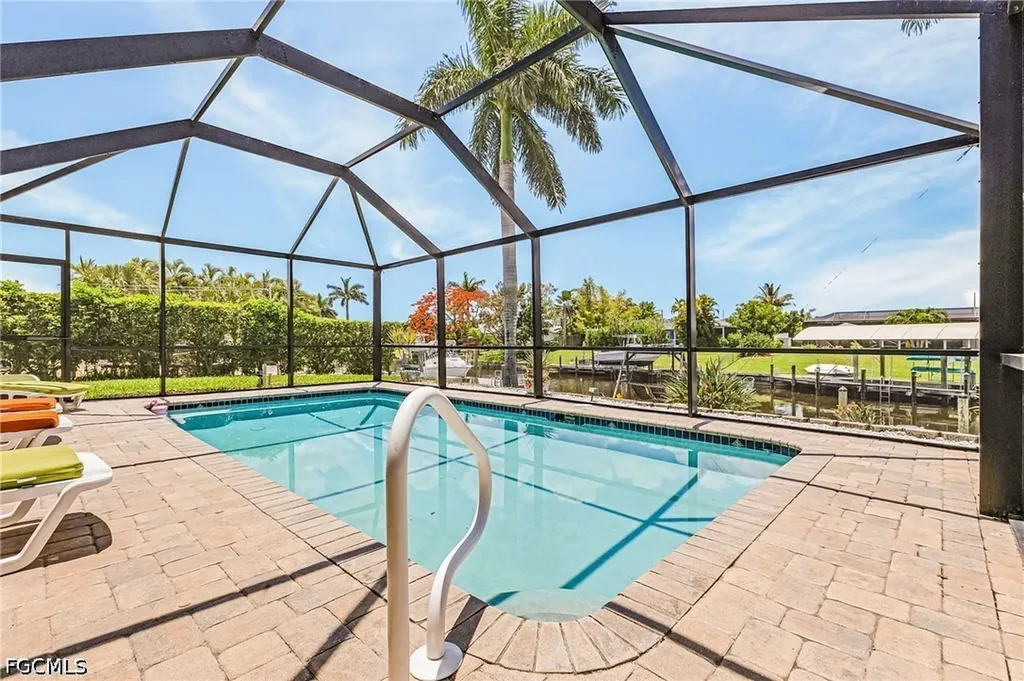 3022 SE 17th Place Cape Coral FL 33904