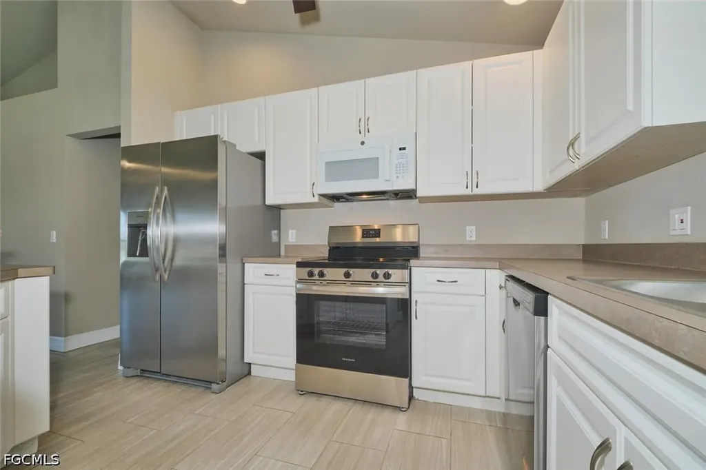 235 SW 12th Street Cape Coral FL 33991