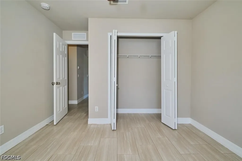 235 SW 12th Street Cape Coral FL 33991