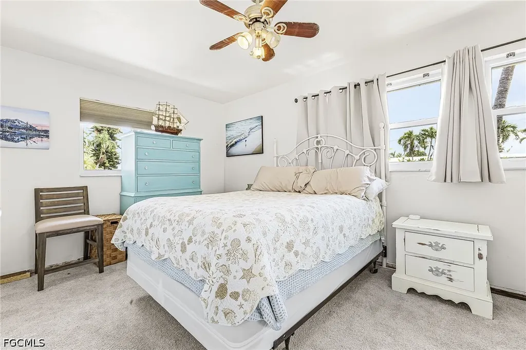 3018 SE 17th Place Cape Coral FL 33904