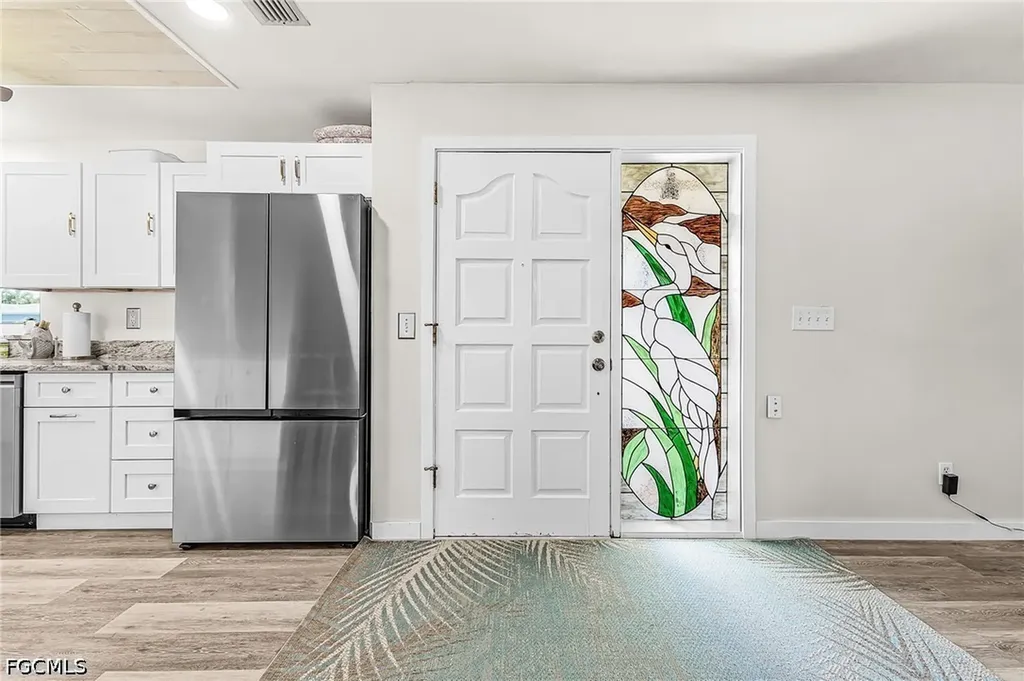 3018 SE 17th Place Cape Coral FL 33904