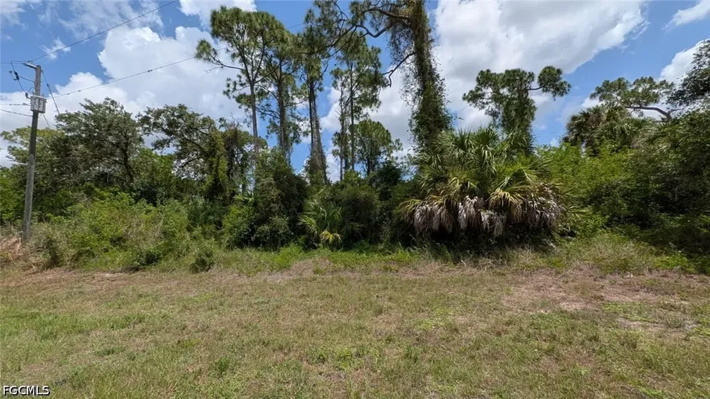 6065 S Moss Circle Labelle FL 33935