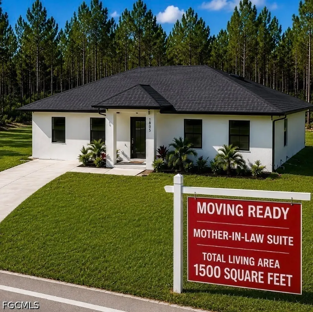 1805 W 10th Street Lehigh Acres FL 33972