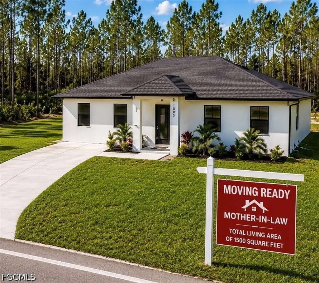 1805 W 10th Street Lehigh Acres FL 33972
