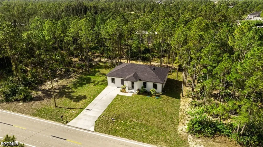 1805 W 10th Street Lehigh Acres FL 33972