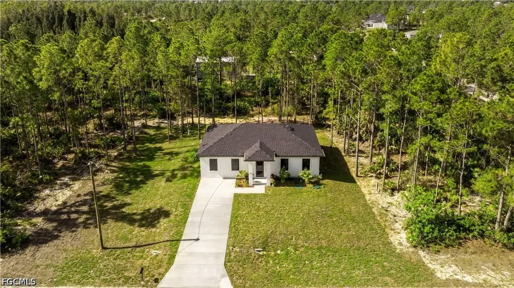 1805 W 10th Street Lehigh Acres FL 33972